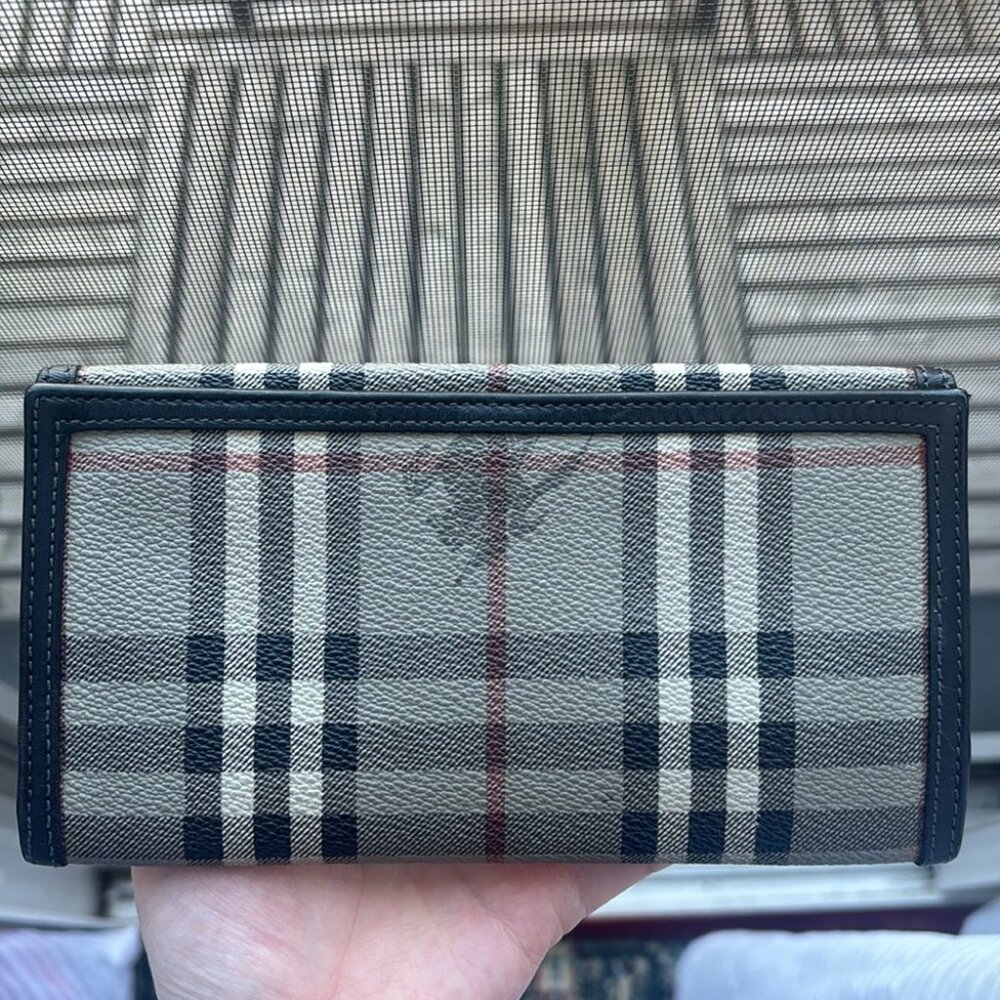 Burberry London Authentic Grey Thin Wallet
